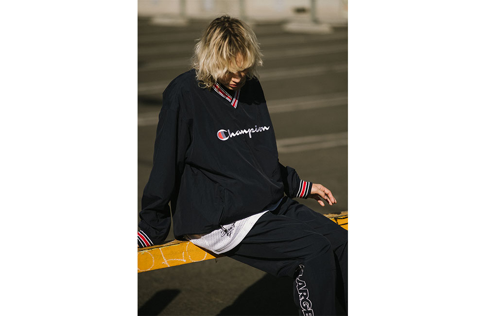 希少レア商品Champion X-LARGEチャンピオンエクストララージ 黒白