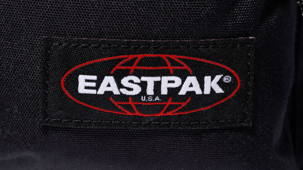 X-LARGE ✖️ EAST PACK  コラボ